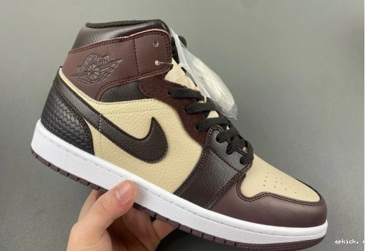 Cheap EP YMCA  FZ4359-200 Mid Paris SE FZ4359-200 Jordan 1  0422